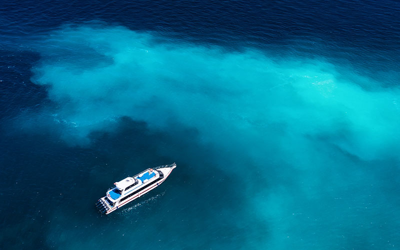 Enjoy a relaxing boat trip in the beautiful waters of Stavros during your vacation. The port is nearby so that you can experience Mount Athos, a world-famous mountain from Greek mythology.